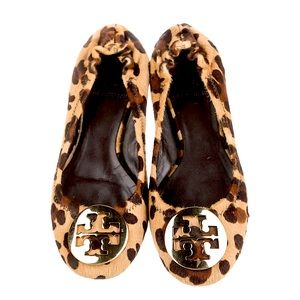 Lightly worn Tory Burch PonyHair flats